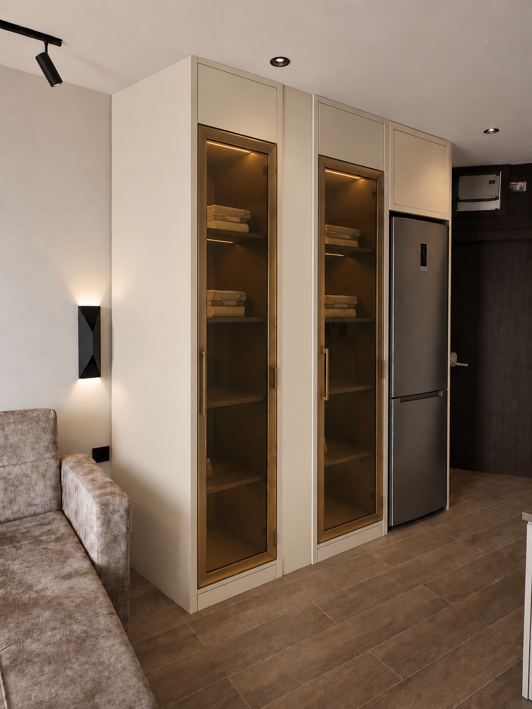 Custom Built-In Wardrobe & Bedroom Storage